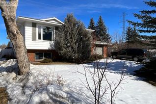 House for Sale, 16 Bettenson Street, Red Deer, AB