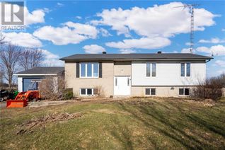 Raised Ranch-Style House for Sale, 11888 County Road 18 Road, Williamsburg, ON