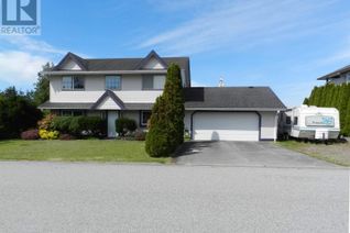 Detached House for Sale, 4757 Tamarack Place, Sechelt, BC