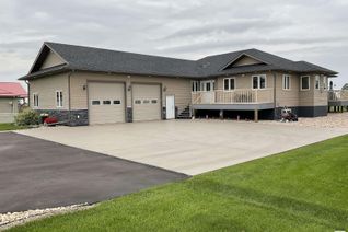 Bungalow for Sale, 52 52001 Rge Rd 275, Rural Parkland County, AB