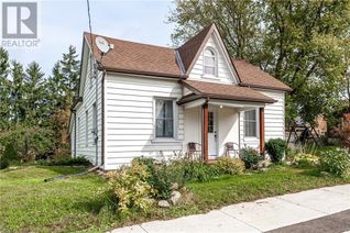 Detached House for Sale, 73 Georgina Street, Mitchell, ON