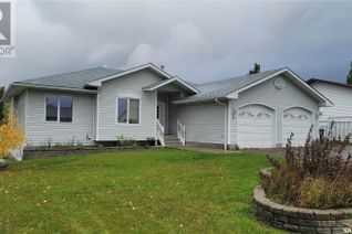 Detached House for Sale, 5 Marion Crescent, Meadow Lake, SK