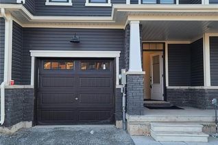 Freehold Townhouse for Rent, 47 Rowlock Street, Welland, ON