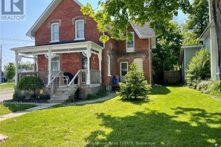 Duplex for Sale, 5 Sussex St N #1&2, Kawartha Lakes, ON
