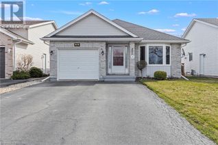 Detached House for Sale, 52 Joanne Court, Welland, ON