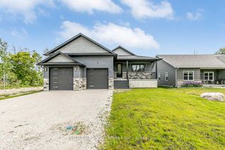 Bungalow for Sale, 18 Lakeshore Rd, Wasaga Beach, ON