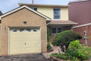 Detached House for Rent, 14 Caronia Sq #Bsmt, Toronto, ON