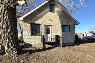 House for Sale, 504 Manitoba Street E, Moose Jaw, SK