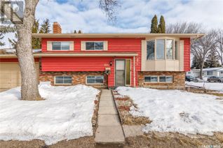 Detached House for Sale, 801 V Avenue N, Saskatoon, SK