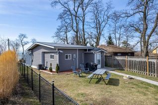 Bungalow for Sale, 33 Dover Street, Dunnville, ON