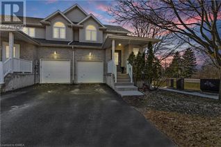 Freehold Townhouse for Sale, 710 Mclean Court, Kingston, ON