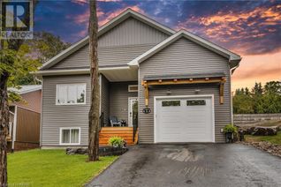 Bungalow for Sale, 3 Rogers Road, Huntsville, ON