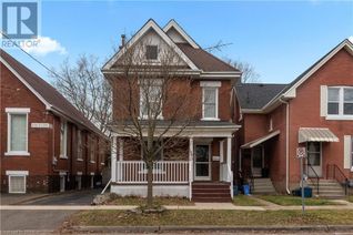 Detached House for Sale, 146 Albion Street, Brantford, ON