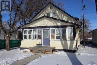 House for Sale, 564 1st Street W, Shaunavon, SK