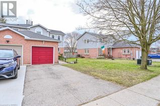 Freehold Townhouse for Sale, 29 Middlemiss Crescent, Cambridge, ON