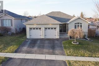 Bungalow for Sale, 23 Mansfield Drive, St. George, ON