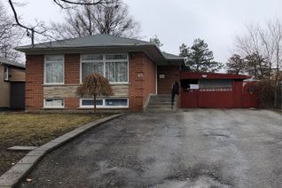 Bungalow for Rent, 415 Oceanside Ave #Upper, Richmond Hill, ON