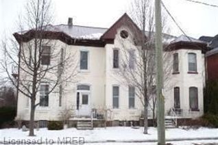 Freehold Townhouse for Sale, 42 Wellington St N, Woodstock, ON