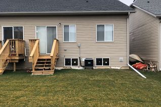 Townhouse for Rent, 383 Chaffey St, Welland, ON