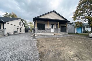 Semi-Detached House for Sale, 13 Valley Rd #4, St. Catharines, ON