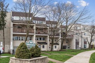 Condo Townhouse for Sale, 3050 Constitution Blvd #60, Mississauga, ON