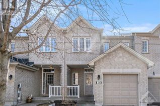 Freehold Townhouse for Sale, 228 Tandalee Crescent, Ottawa, ON