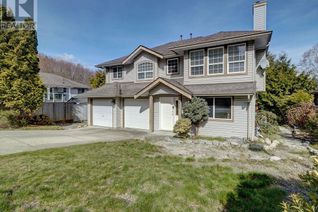 House for Sale, 5856 Trail Avenue, Sechelt, BC
