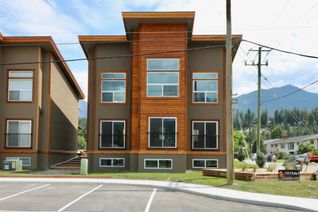 Condo Townhouse for Sale, 1110 11th Avenue #9, Golden, BC