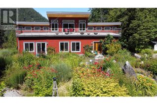 Detached House for Sale, 12899 Sunshine Coast Highway #12895, Madeira Park, BC