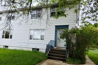 Duplex for Sale, 4, 11019 99 Street, Peace River, AB