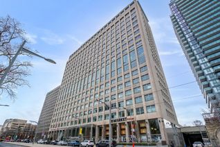Condo Apartment for Sale, 111 St Clair Ave W #821, Toronto, ON