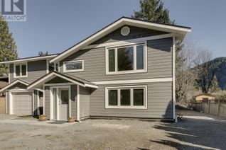 House for Sale, 1479 Maple Crescent, Squamish, BC