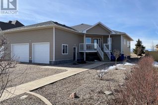 Detached House for Sale, 14 Somerset Street, Gravelbourg, SK