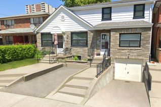 Detached House for Rent, 135 Leyton Ave #Main, Toronto, ON