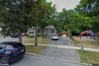 Semi-Detached House for Rent, 88 Primula Cres, Toronto, ON