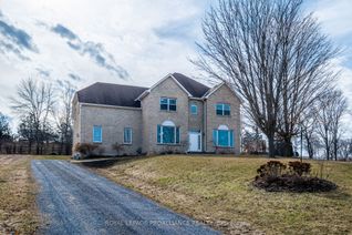 Detached House for Sale, 708 Palace Rd, Greater Napanee, ON