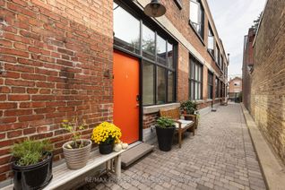 Property for Sale, 200 Clinton St #4, Toronto, ON