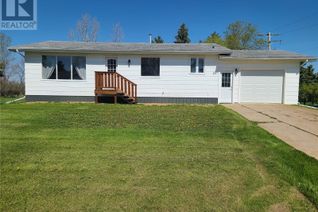 Detached House for Sale, 301 Carruthers Street, Pangman, SK