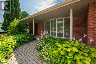 Detached House for Sale, 25 Forest View Drive, Huntsville, ON