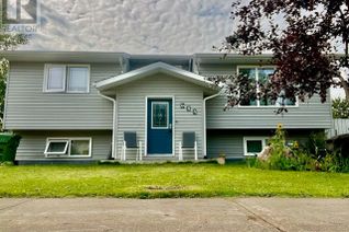 Detached House for Sale, 955 Quandt Crescent, La Ronge, SK