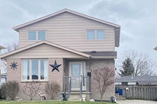 Detached House for Sale, 35 Goldpark Road, Chatham, ON