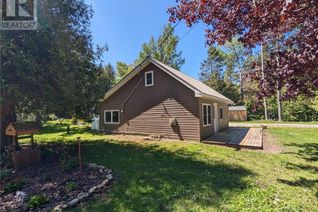 Detached House for Sale, 549 Stokes Bay Road, Stokes Bay, ON