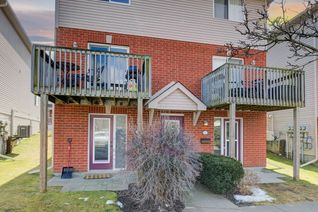 Condo Townhouse for Sale, 139 Brighton St #4C, Waterloo, ON