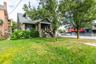 Detached House for Sale, 156 Beverly St, Cambridge, ON