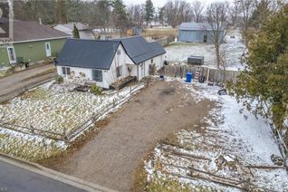 Detached House for Sale, 181 College Street W, Waterford, ON