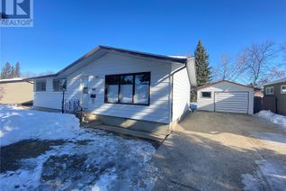 Detached House for Sale, 496 Riverview Road, Yorkton, SK