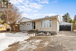 Detached House for Sale, 815 Elizabeth Street, Moose Jaw, SK