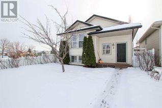 Detached House for Sale, 2 Ives Crescent, Red Deer, AB