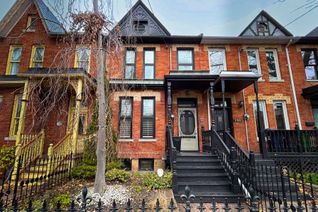 Townhouse for Sale, 128 Spruce St, Toronto, ON