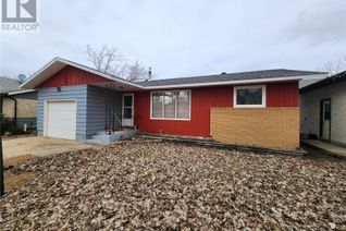 Detached House for Sale, 733 Mann Avenue, Radville, SK